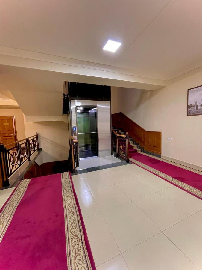 Hotel Plaza Viktoria Gyumri Exterior foto