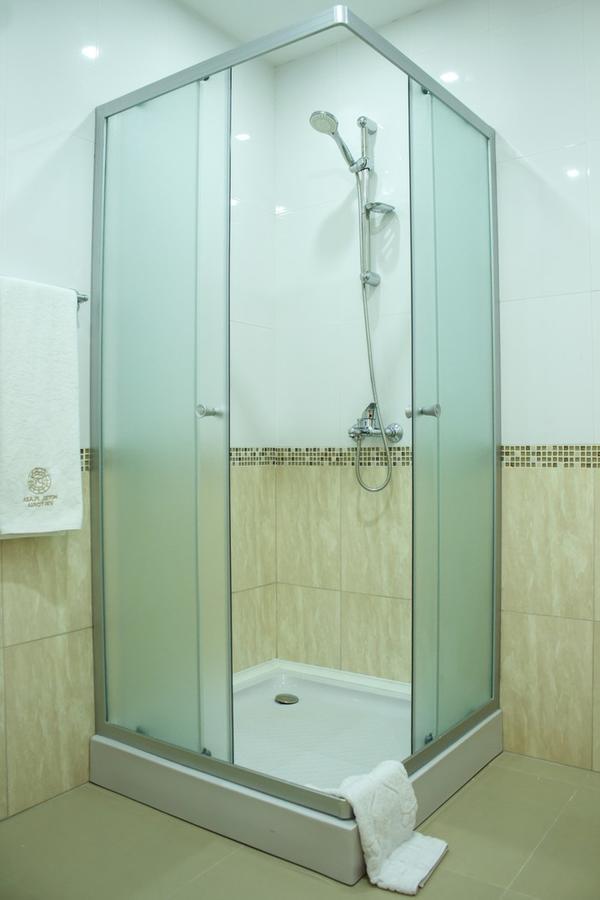 Hotel Plaza Viktoria Gyumri Exterior foto